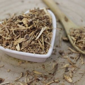 Ligurček lekársky - koreň narezaný - Levisticum officinale 1000 g